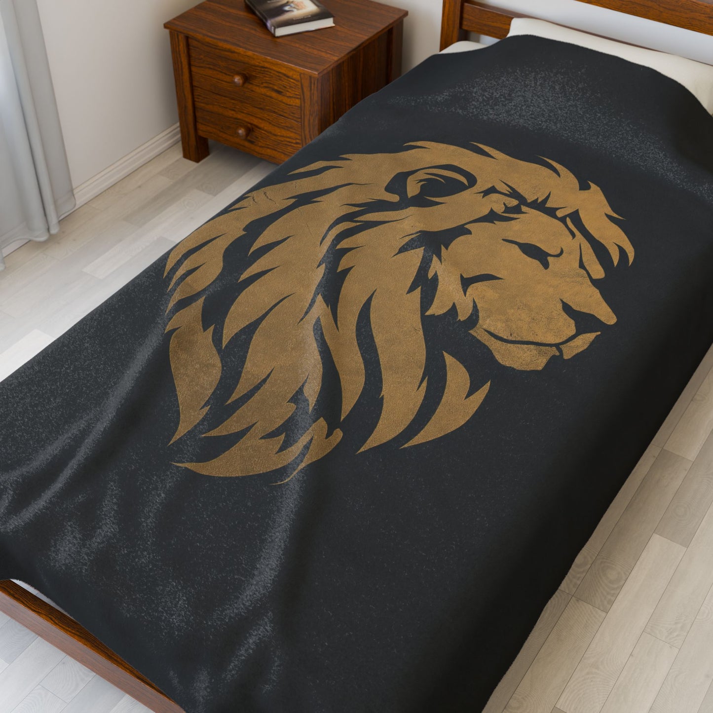 The King Velveteen Plush Blanket