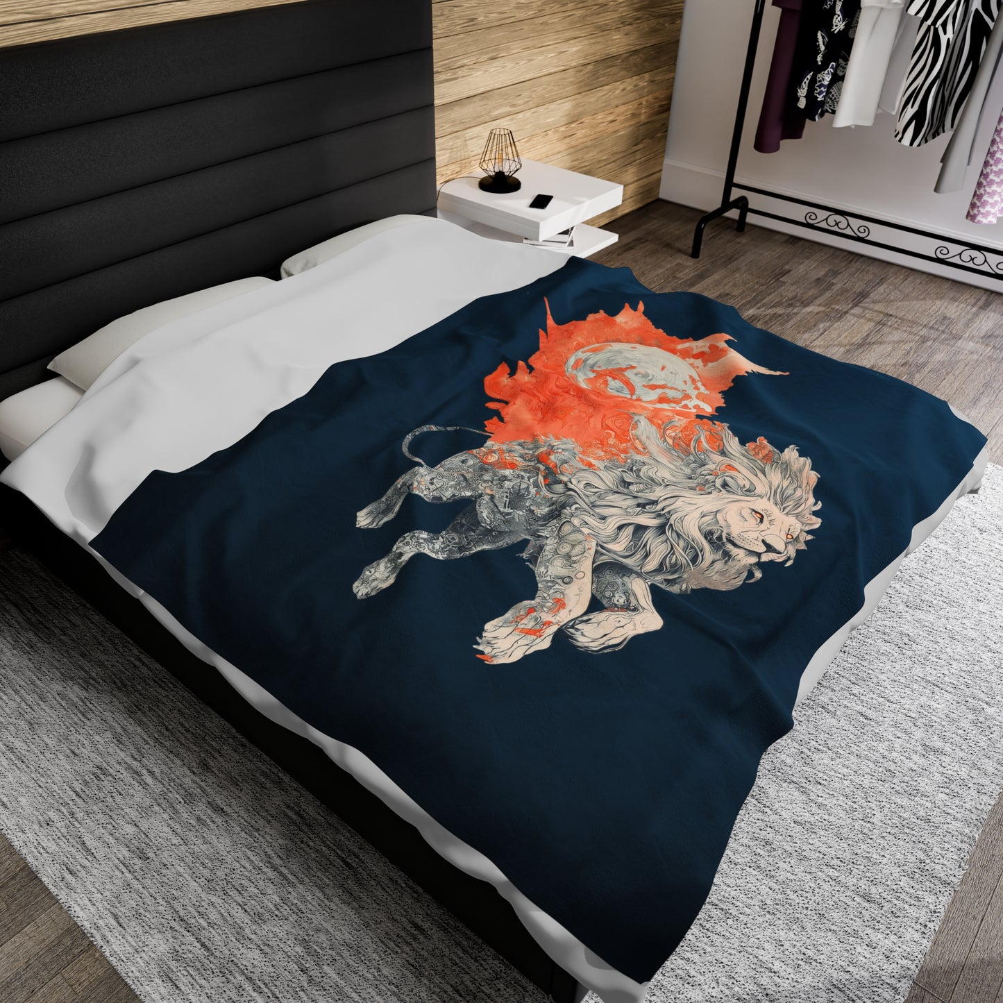 Leo Velveteen Plush Blanket